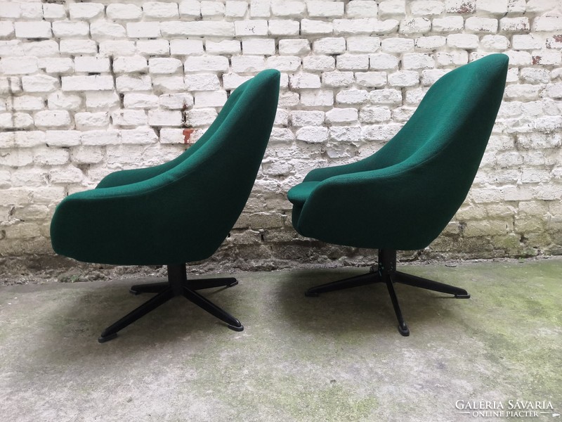 A pair of Hungarian retro armchairs from the 70s in mint condition! #082