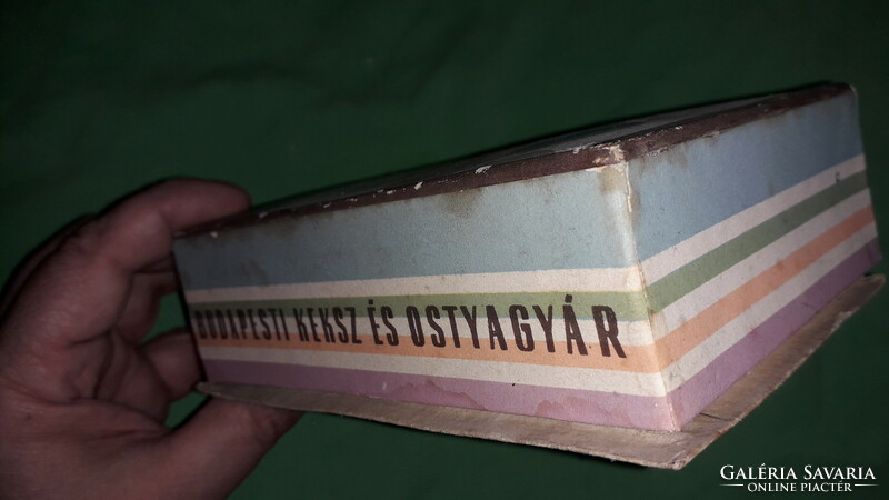 Antik MACKÓ csokoládés doboz NAGYON RITKA  BUDAPESTI KEKSZ és OSTYAGYÁR 15 x10 x 5cm a képek szerint