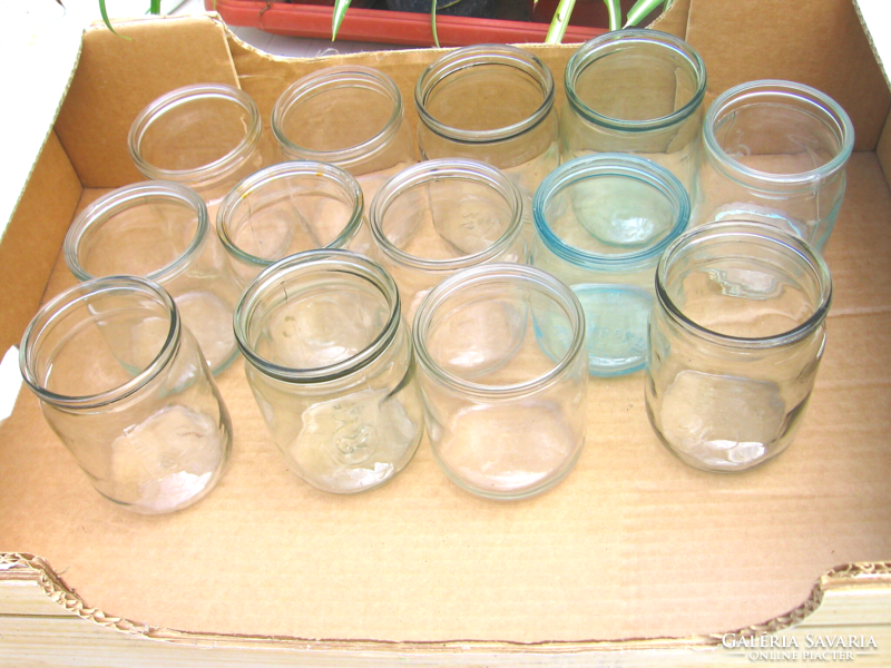Old 5/8, 4.5 dl, green and blue jam jars