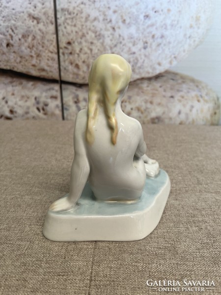 Zsolnay porcelain female nude a52