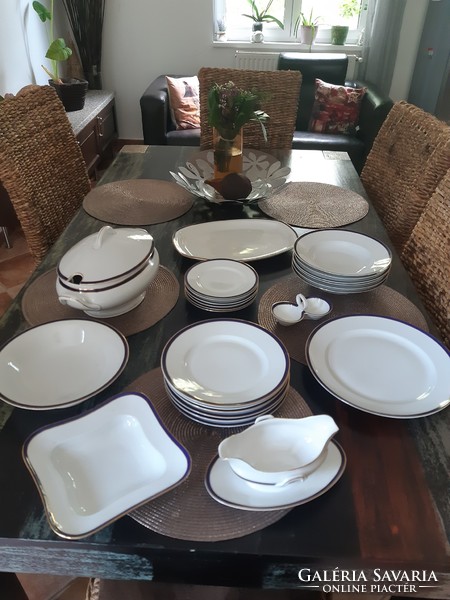 Zsolnay tableware for sale