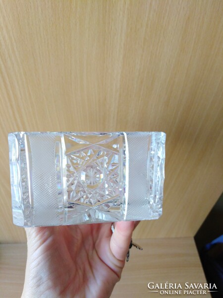 Lead crystal 