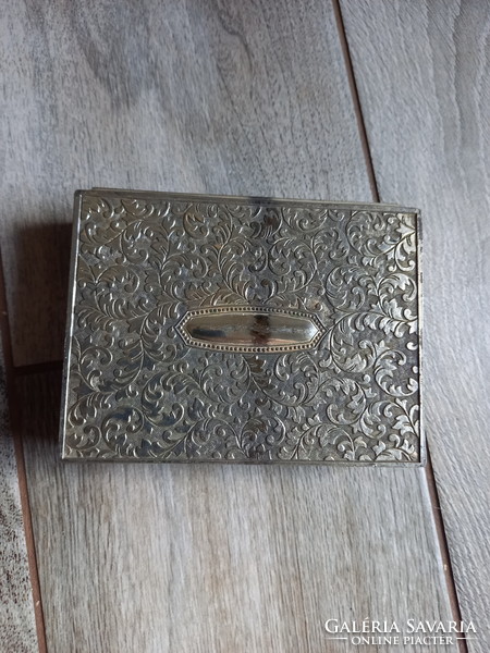 Beautiful antique silver-plated jewelry storage box (12x9.3x3.1 cm)