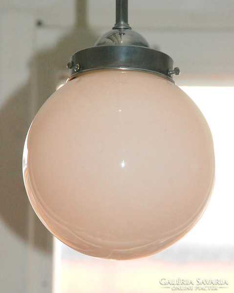 Bauhaus - Art deco krómozott menyezeti lámpa felújítva - rózsaszín gömb búra