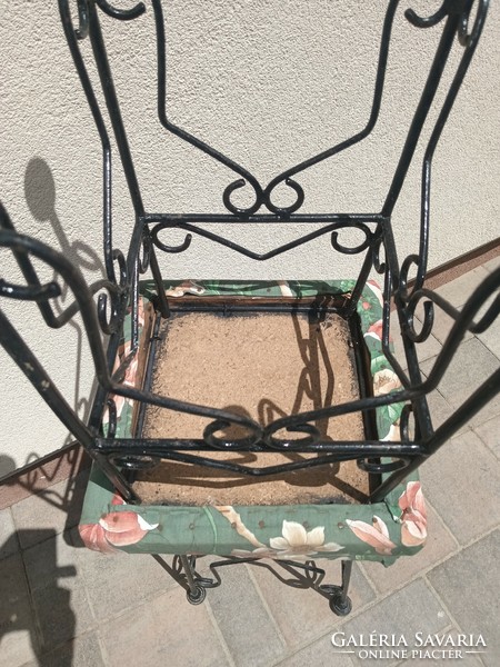 Vintage rustic wrought iron chairs 2 negotiable.