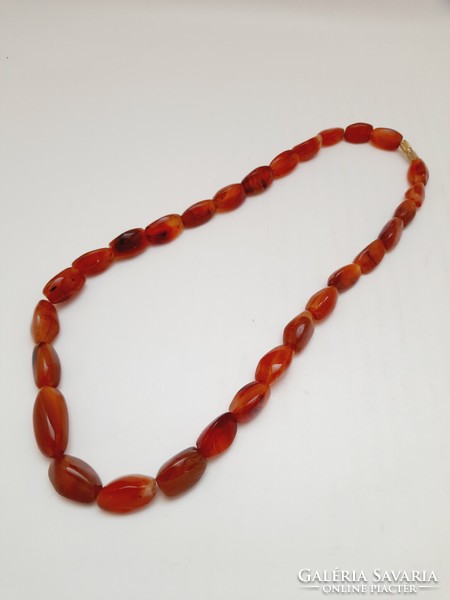 Mineral necklace, carnelian (?)