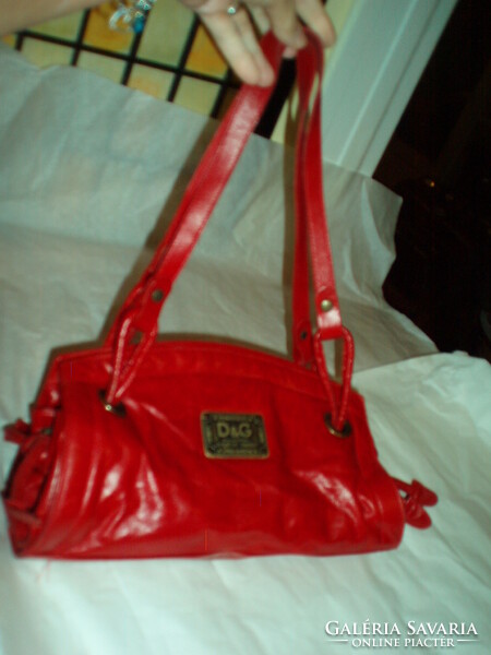 Vintage dg red leather shoulder bag, handbag