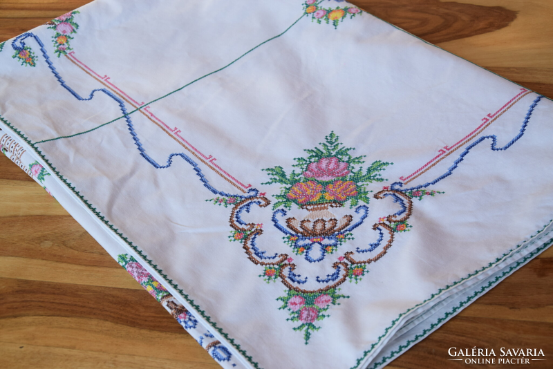 Antique old folk cross-stitch hand-embroidered large tablecloth tablecloth tablecloth amphora pattern 165 x 125