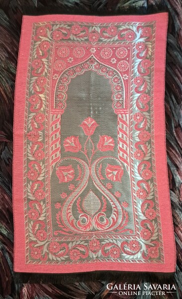 Oriental woven carpet, tapestry (l3984)