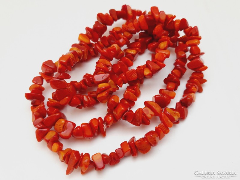 Coral necklace, 88 cm