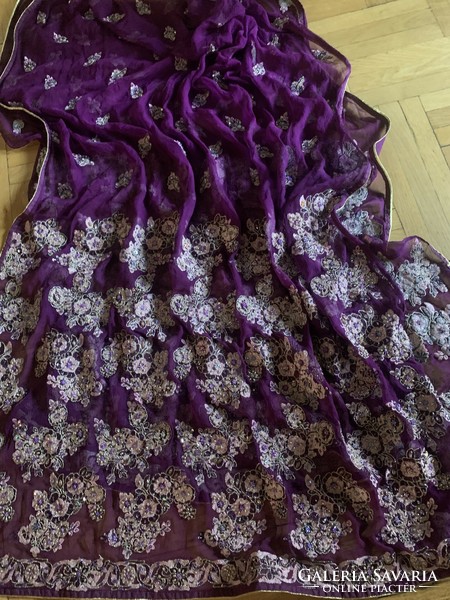 A fabulous Indian stole or tablecloth