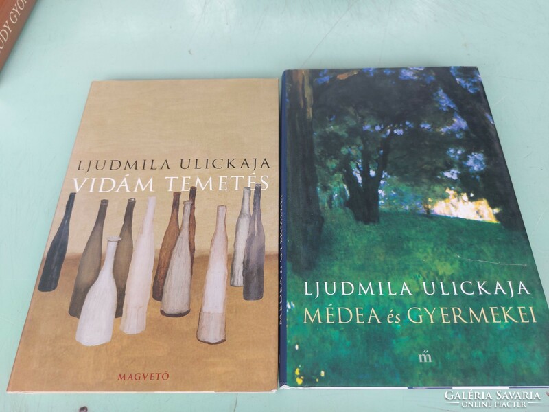 Ljudmila Ulickaja két könyve.3500.-Ft