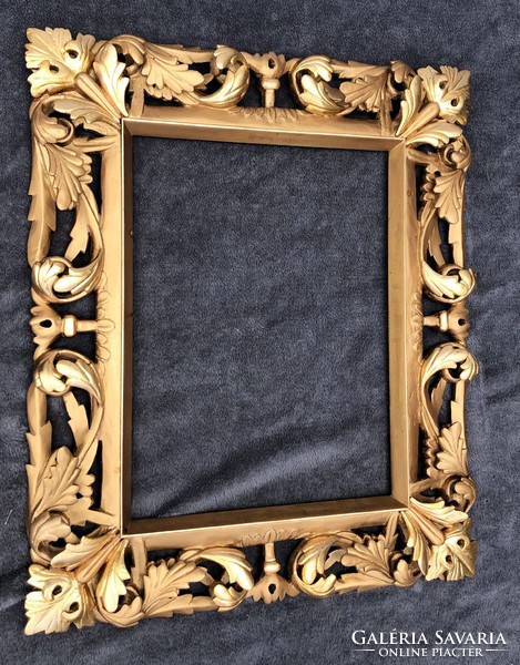 Beautiful, hand-carved, painting or mirror frame. Florentine