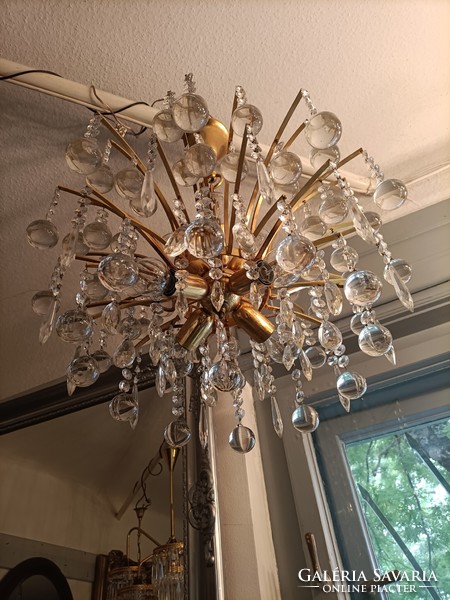 Crystal spherical crystal chandelier