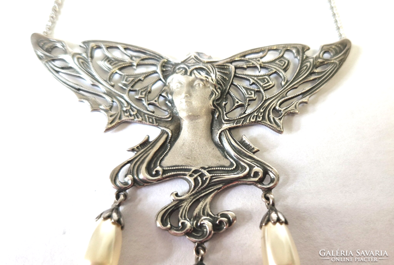 Art Nouveau silver necklaces, cultured pearls