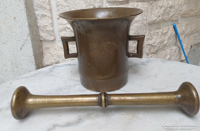 Antique large size copper mortar thick heavy 3.2. At least a 100-year-old gastronomy kitchen