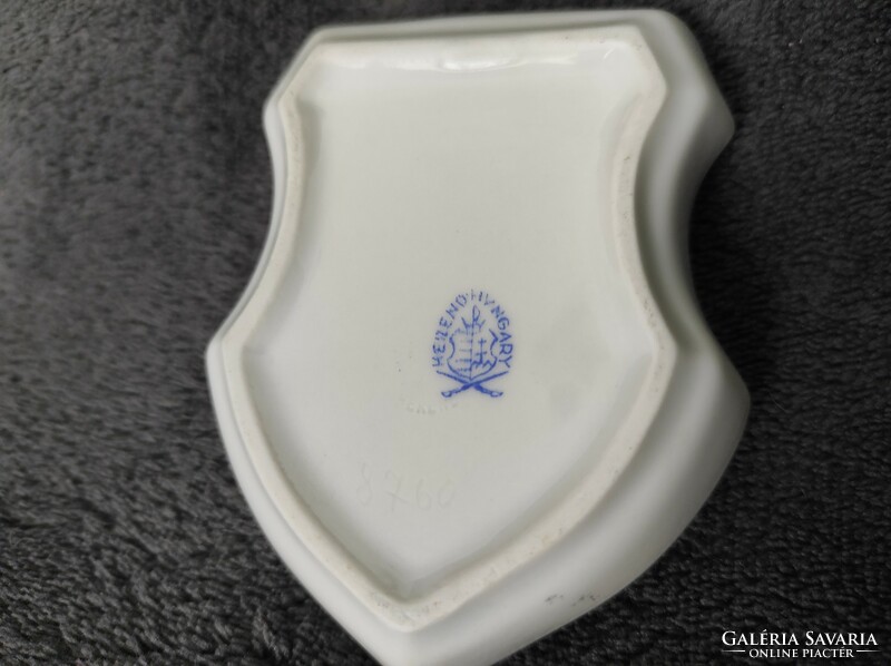 Herendi pajzs alakú, Rothschild mintás porcelán (modellszám: 8760)