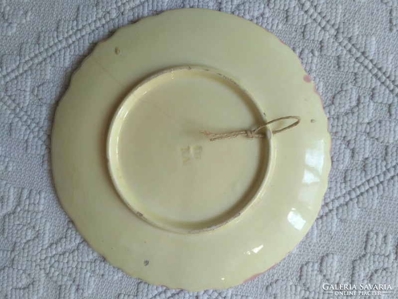 Art Nouveau wall plate, plate - maybe nail mines?