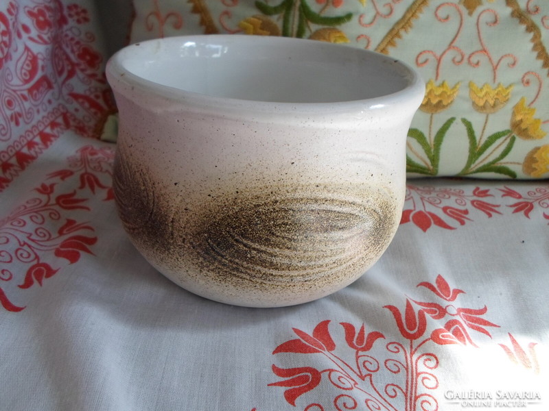 Retro ceramic pot 4. (White, brown abstract pattern)