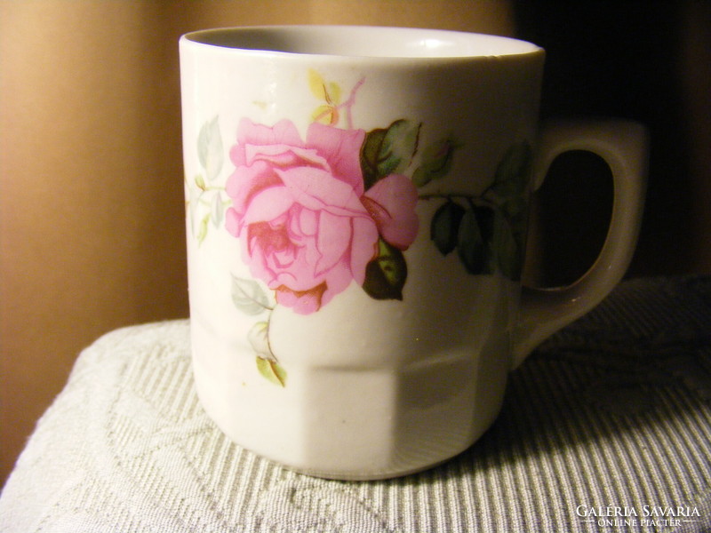 Old rose mug