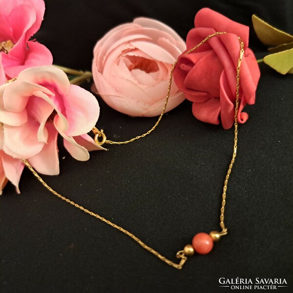 Coral stone gold-plated necklaces.