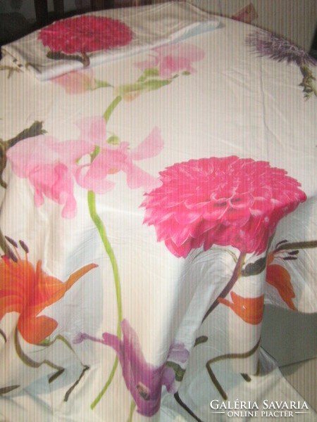 Beautiful floral cotton bedding set in vintage style