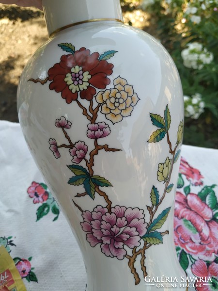 Hollóháza porcelain urn vase for sale! 35 Cm