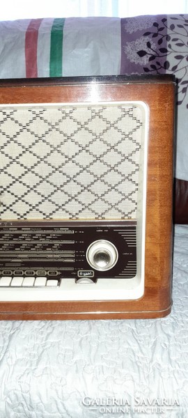 Antique, old, vintage tesla hymn 625 a tube radio 1958 - 59 Prague, Czechoslovakia