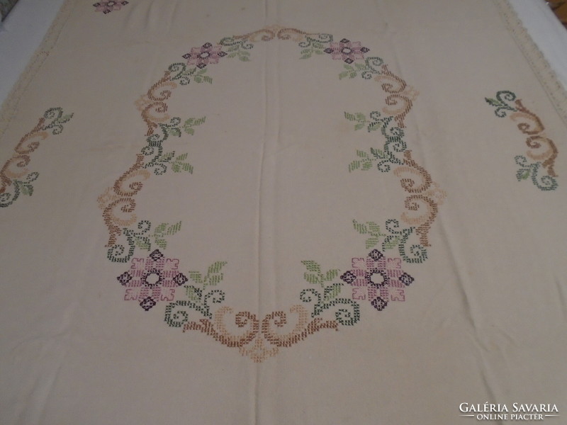 Beautiful old ecru table cloth tablecloth handmade