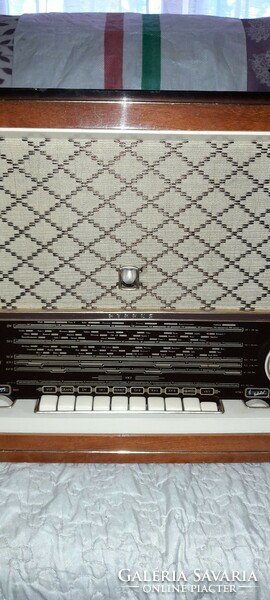 Antique, old, vintage tesla hymn 625 a tube radio 1958 - 59 Prague, Czechoslovakia