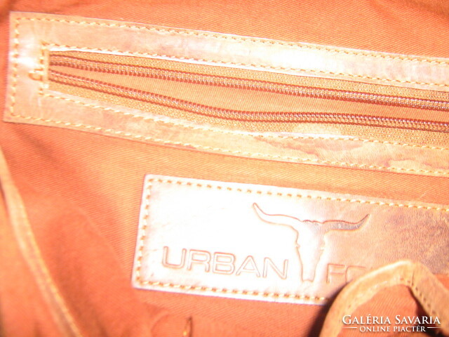 Csodaszép URBAN FOREST bivalybőr retikül táska