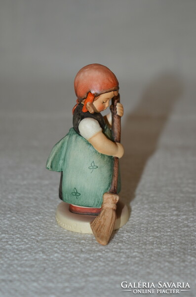 Hummel-goebel little girl with a broom
