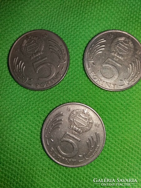 Old Hungarian 5 HUF coins (1 piece 1985 - 2 pieces 1989) together according to the pictures