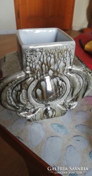 Jelzett régi porcelán váza