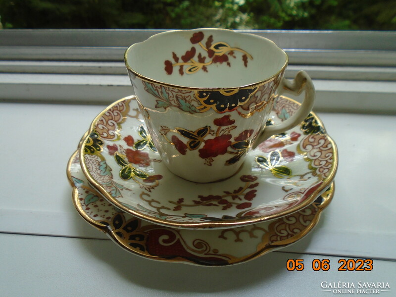 Antique English gold contoured Imari hand painted breakfast set with ribbed cup