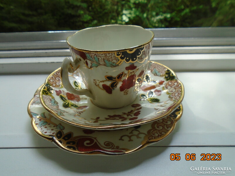 Antique English gold contoured Imari hand painted breakfast set with ribbed cup