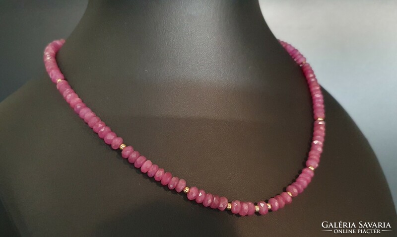 Faceted large ruby pearl string