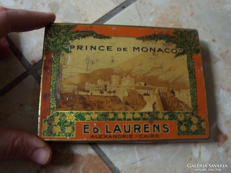 Prince de Monaco cigarette box