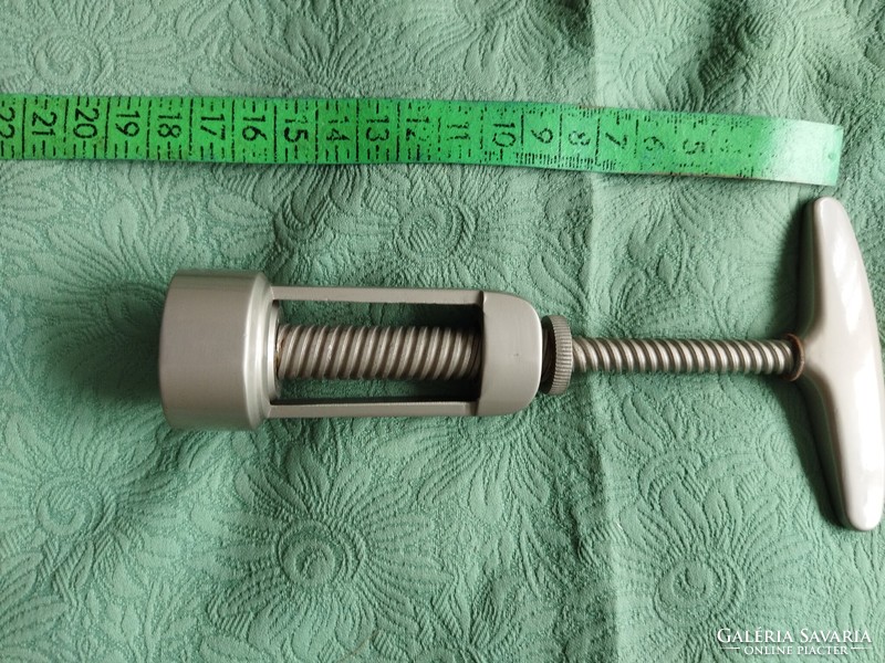 Chromed corkscrew