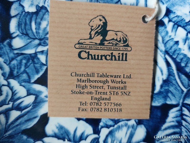 A wonderful Staffordshire - Churchill English porcelain tea set for six