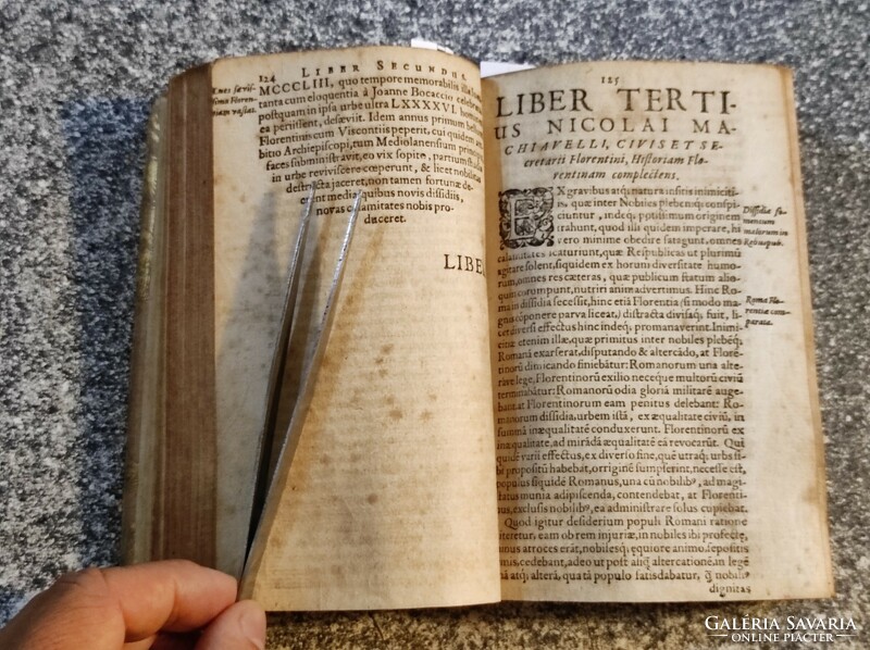 Historiae Florentinae Nicolai Machiavelli.. (Firenze története). Salsburg. Lazarus Zetner 1610