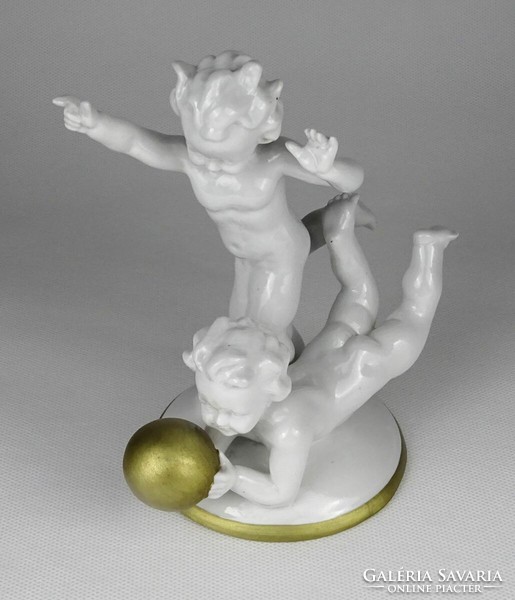 1N578 old porcelain putt with a pair of gold balls 15 cm