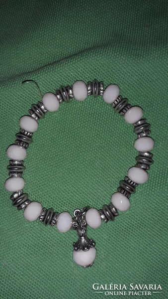 Special metal - white stone bracelet according to the pictures k 7.