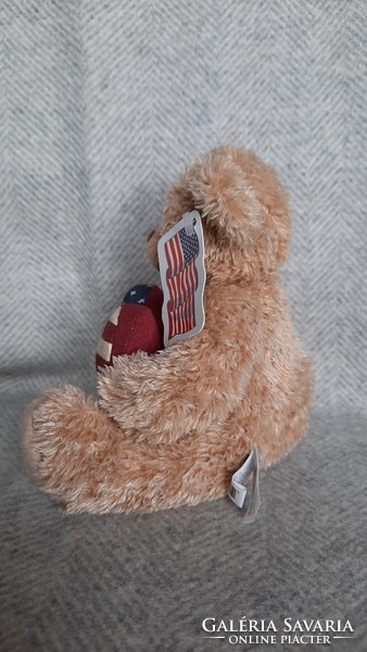Plushland amerikai zászlós szíves plüss maci, mackó, teddy, medve