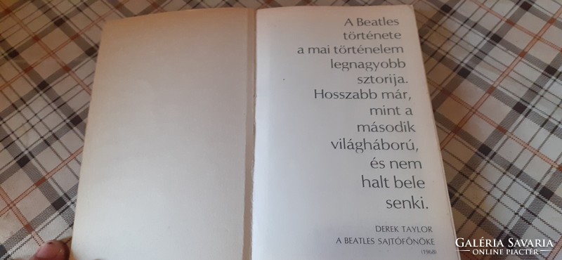 Ungvári Tamás:Beatles Biblia  (1982.)  Ritka!