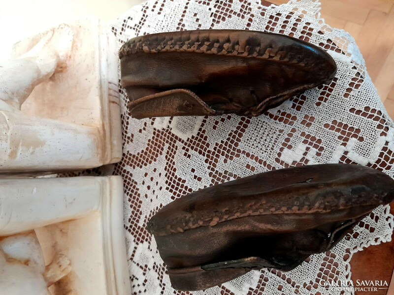 3 Pair of bronze-coated leather shoes from the 1920s-1930s