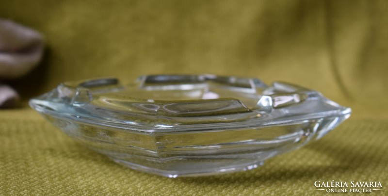 Art-deco heavy glass ashtray with polished base, ashtray, ashtray 17.7 x 17.7 x 4.5 cm