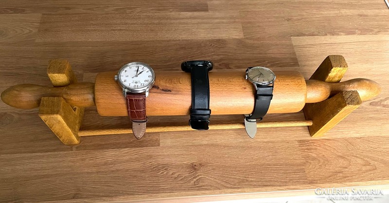 Wooden watch holder, bracelet holder