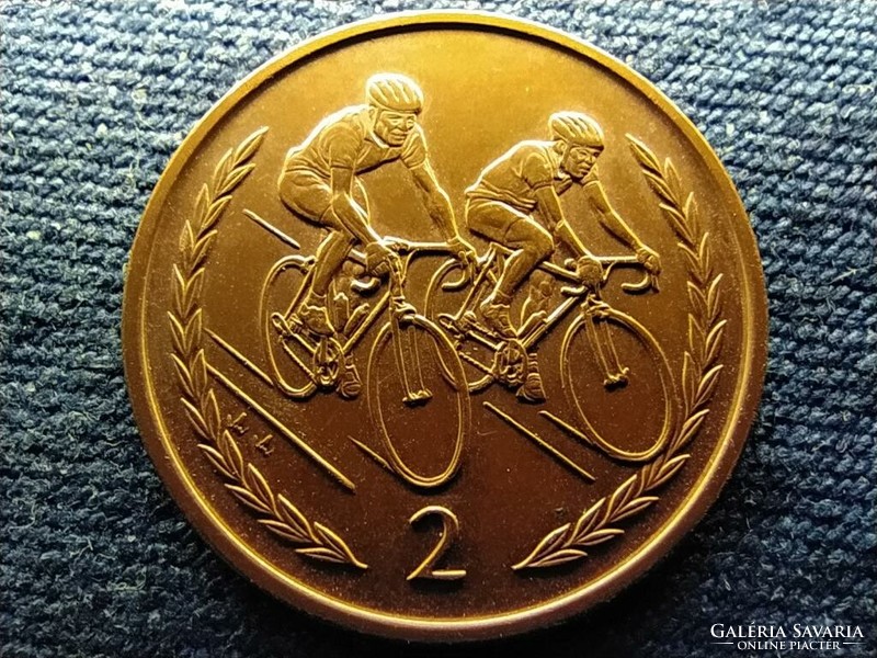 Isle of Man ii. Elizabeth cyclists 2 pennies 1997 pm (id67506)
