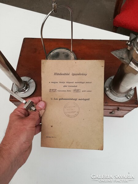 Old grain scale, grain quality testing scale in original box, Hungarian royal from 1941